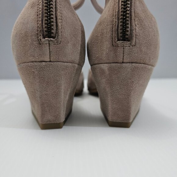 Eileen Fisher Veery Heel Pump Ankle Strap Zip Earth Tan Suede Size 8 NEW - Picture 12 of 16